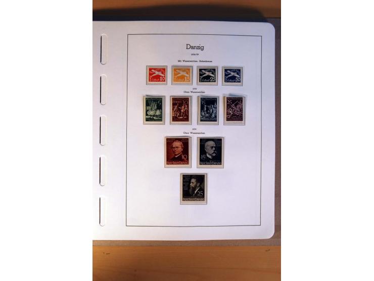 1914/58, ungebrauchte, postfrische und gestempelte Sammlung Abstimmungsgebiete, Danzig, Memel und Saar sowie Besetzung  WK I.