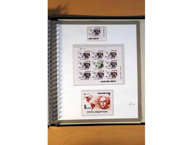 1920/64, postfrische und ungebrauchte Sammlung mit u.a. Mi.-Nr. 67-75, 126-32U (sign. Droese, Fotoattest Raybaudi), 162-68, 2