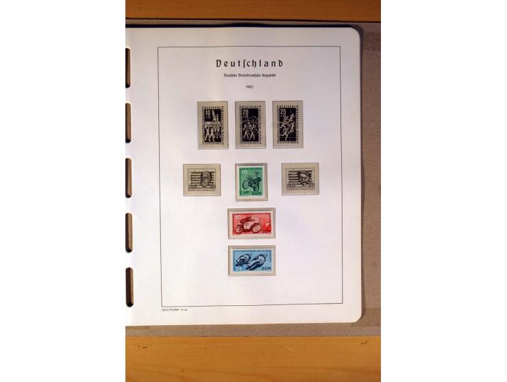 1945/90,  ungebrauchte, postfrische und gestempelte Sammlung dabei Bund/Berlin und DDR in den Hauptnummern bis 1960 augensche