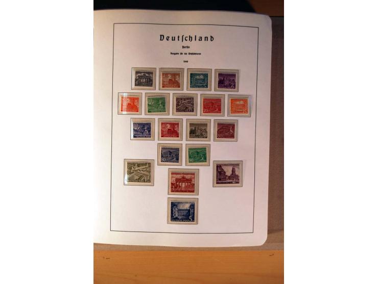 1945/90,  ungebrauchte, postfrische und gestempelte Sammlung dabei Bund/Berlin und DDR in den Hauptnummern bis 1960 augensche