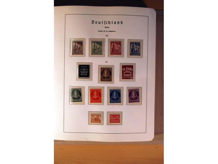 1945/90,  ungebrauchte, postfrische und gestempelte Sammlung dabei Bund/Berlin und DDR in den Hauptnummern bis 1960 augensche