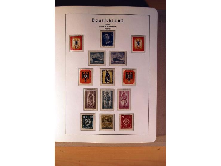 1945/90,  ungebrauchte, postfrische und gestempelte Sammlung dabei Bund/Berlin und DDR in den Hauptnummern bis 1960 augensche