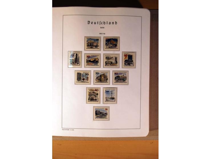 1945/90,  ungebrauchte, postfrische und gestempelte Sammlung dabei Bund/Berlin und DDR in den Hauptnummern bis 1960 augensche