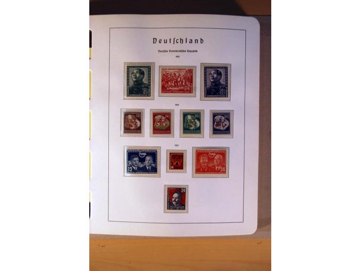 1945/90,  ungebrauchte, postfrische und gestempelte Sammlung dabei Bund/Berlin und DDR in den Hauptnummern bis 1960 augensche