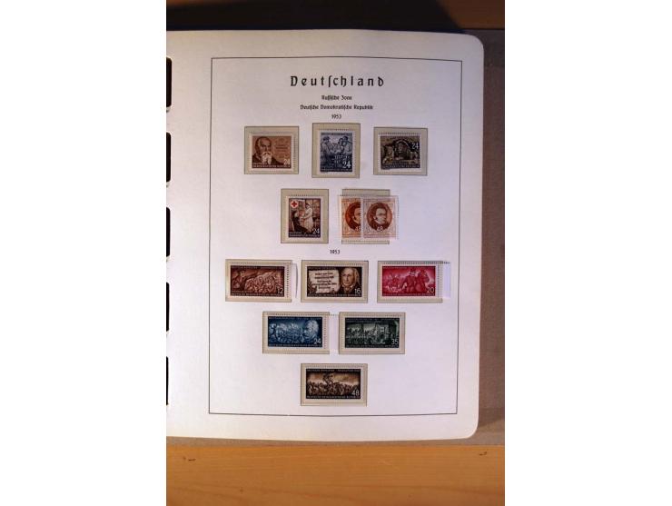 1945/90,  ungebrauchte, postfrische und gestempelte Sammlung dabei Bund/Berlin und DDR in den Hauptnummern bis 1960 augensche
