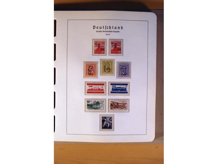 1945/90,  ungebrauchte, postfrische und gestempelte Sammlung dabei Bund/Berlin und DDR in den Hauptnummern bis 1960 augensche