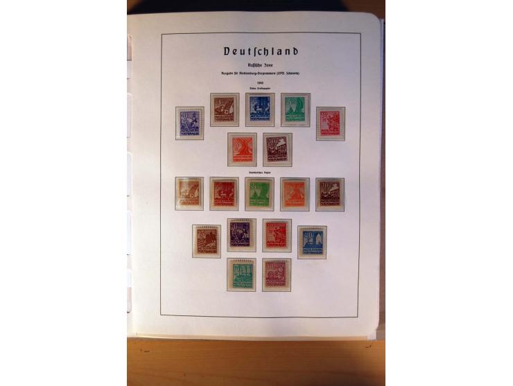 1945/90,  ungebrauchte, postfrische und gestempelte Sammlung dabei Bund/Berlin und DDR in den Hauptnummern bis 1960 augensche