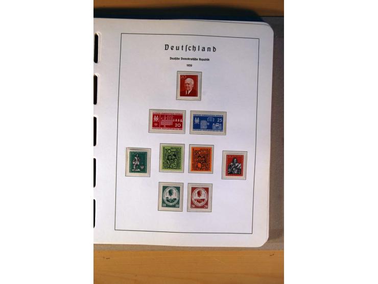 1945/90,  ungebrauchte, postfrische und gestempelte Sammlung dabei Bund/Berlin und DDR in den Hauptnummern bis 1960 augensche