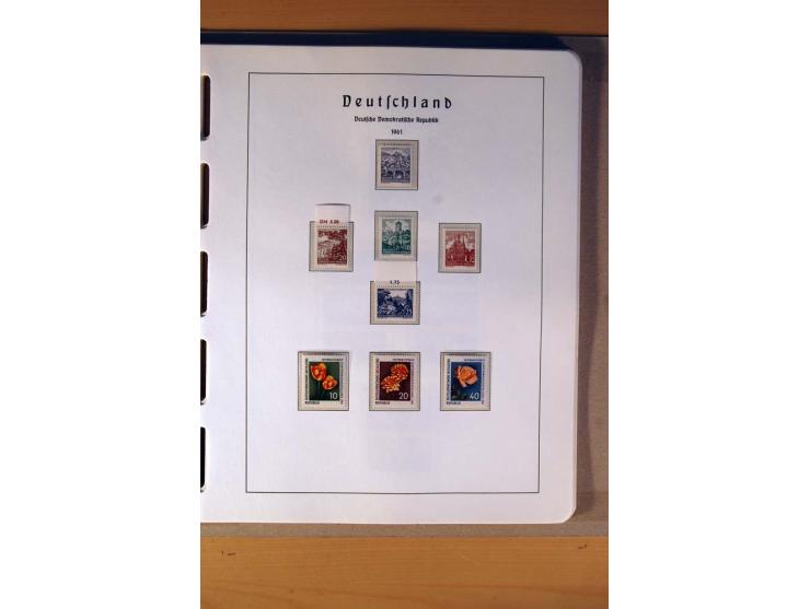 1945/90,  ungebrauchte, postfrische und gestempelte Sammlung dabei Bund/Berlin und DDR in den Hauptnummern bis 1960 augensche