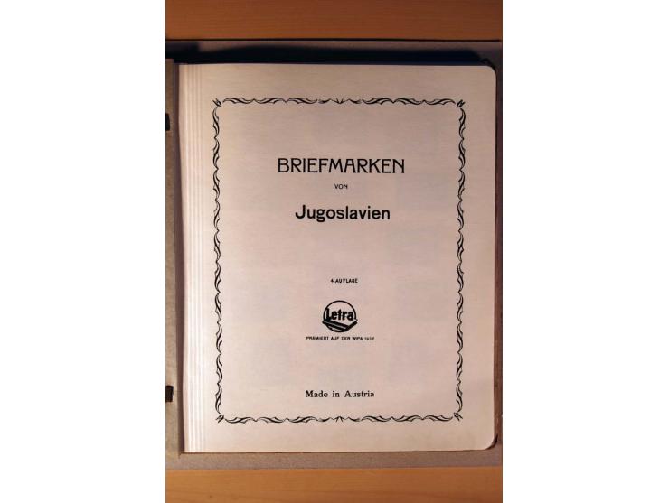 1918/60, meist gestempelter Doublettenposten auf Albenseiten, dazu ca. 60 Briefe und Karten vor 1960 mit auch Portomarken-Fra