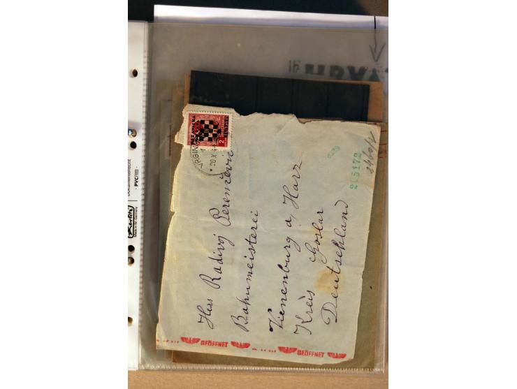 1941/44, ca. 50 Briefe und Karten aus dem Bedarf mit R-Briefen, Luftpostbriefen und einigen Paketkarten, unterschiedliche Erh