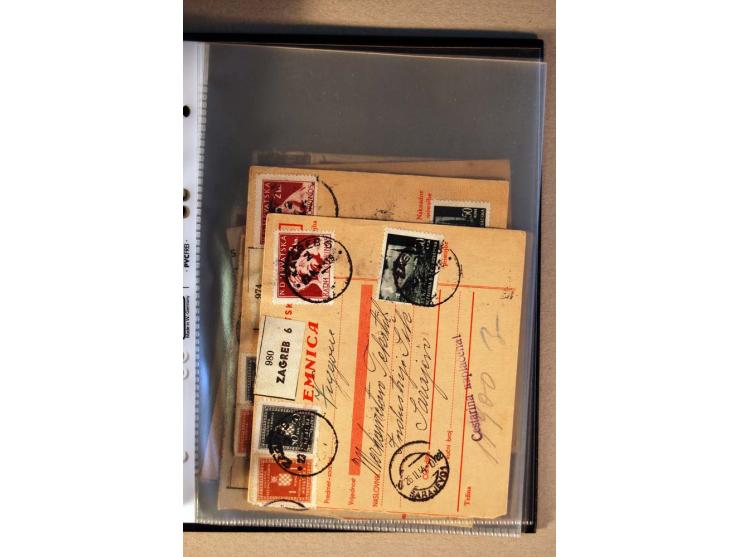 1941/44, ca. 50 Briefe und Karten aus dem Bedarf mit R-Briefen, Luftpostbriefen und einigen Paketkarten, unterschiedliche Erh