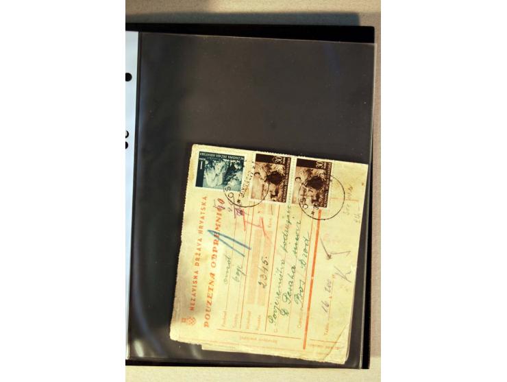 1941/44, ca. 50 Briefe und Karten aus dem Bedarf mit R-Briefen, Luftpostbriefen und einigen Paketkarten, unterschiedliche Erh