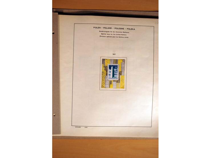 1860/1983, ungebrauchte, postfrische und gestempelte Sammlung mit Mi.-Nr. 1 im Steckbuch und in 2 Schaubek-Alben (Mi. nach An