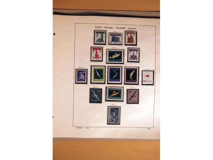 1860/1983, ungebrauchte, postfrische und gestempelte Sammlung mit Mi.-Nr. 1 im Steckbuch und in 2 Schaubek-Alben (Mi. nach An