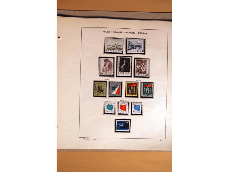 1860/1983, ungebrauchte, postfrische und gestempelte Sammlung mit Mi.-Nr. 1 im Steckbuch und in 2 Schaubek-Alben (Mi. nach An