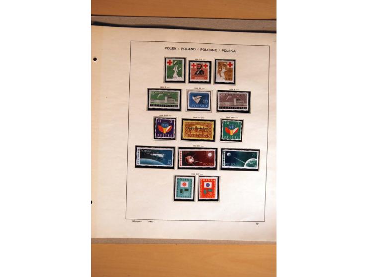 1860/1983, ungebrauchte, postfrische und gestempelte Sammlung mit Mi.-Nr. 1 im Steckbuch und in 2 Schaubek-Alben (Mi. nach An