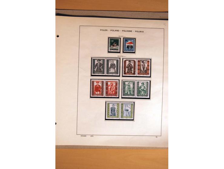 1860/1983, ungebrauchte, postfrische und gestempelte Sammlung mit Mi.-Nr. 1 im Steckbuch und in 2 Schaubek-Alben (Mi. nach An