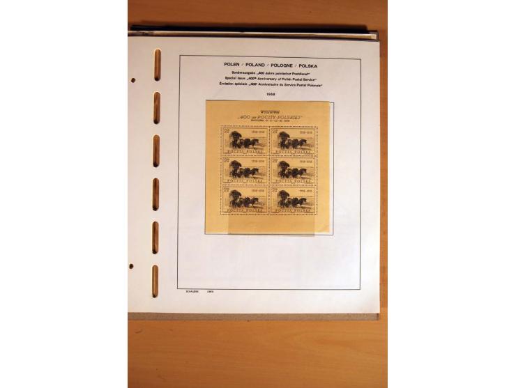 1860/1960 (ca.), ungebrauchte, postfrische und gestempelte Sammlung mit Nr. 1, Bl.1, Bl.10, schönem Teil Groszy-Aufdrucken et