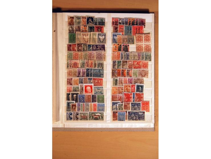 1860/1960 (ca.), ungebrauchte, postfrische und gestempelte Sammlung mit Nr. 1, Bl.1, Bl.10, schönem Teil Groszy-Aufdrucken et
