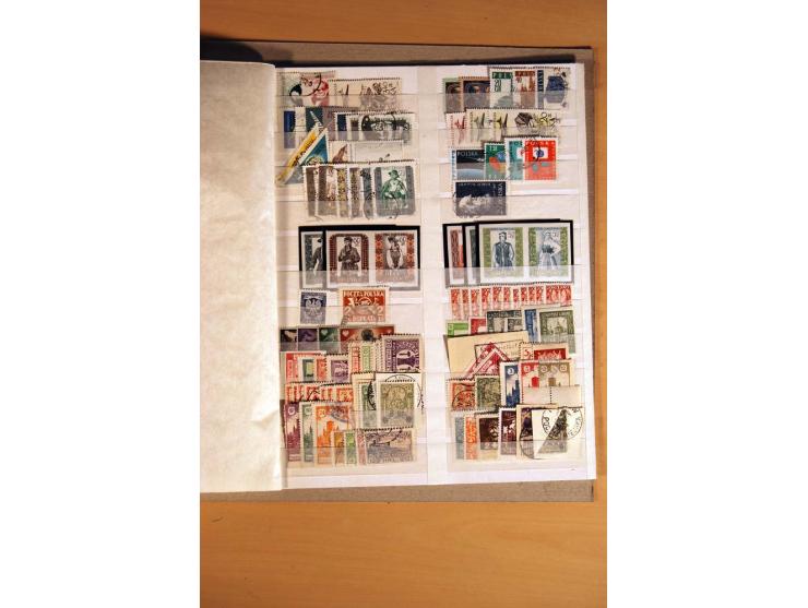 1860/1960 (ca.), ungebrauchte, postfrische und gestempelte Sammlung mit Nr. 1, Bl.1, Bl.10, schönem Teil Groszy-Aufdrucken et