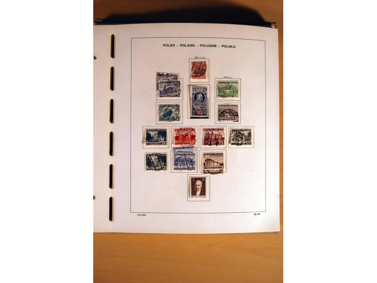 1860/1960 (ca.), ungebrauchte, postfrische und gestempelte Sammlung mit Nr. 1, Bl.1, Bl.10, schönem Teil Groszy-Aufdrucken et