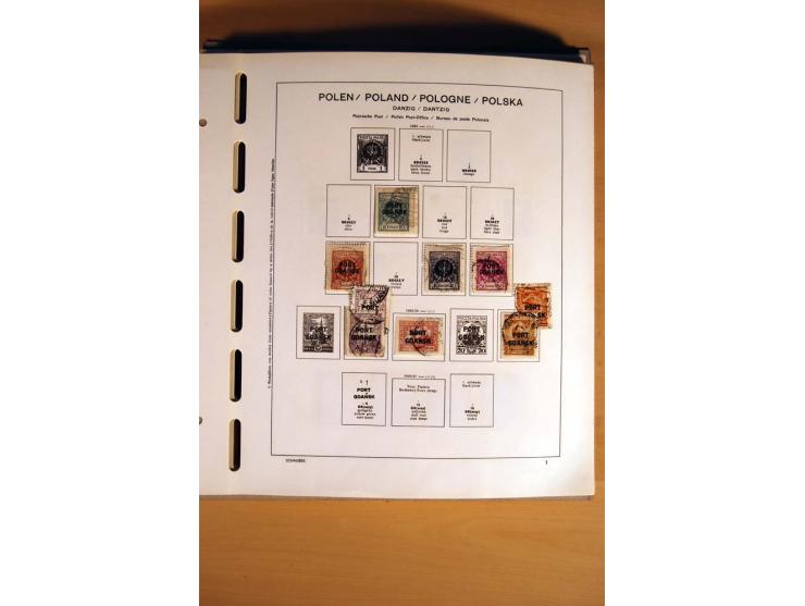 1860/1960 (ca.), ungebrauchte, postfrische und gestempelte Sammlung mit Nr. 1, Bl.1, Bl.10, schönem Teil Groszy-Aufdrucken et