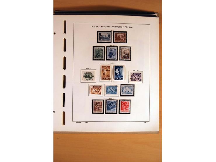 1860/1960 (ca.), ungebrauchte, postfrische und gestempelte Sammlung mit Nr. 1, Bl.1, Bl.10, schönem Teil Groszy-Aufdrucken et