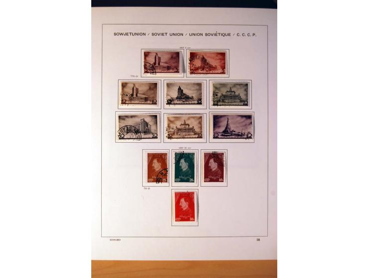 1857/1990 (ca.), postfrische, ungebrauchte und gestempelte Sammlung mit auch diversem Doublettenmaterial, dabei Nr. 1, 39y, S