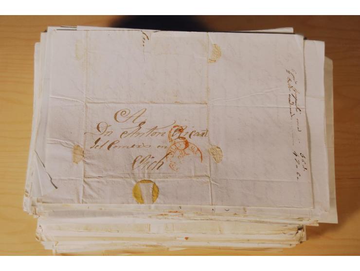 1830/50 (ca.), rd. 300 aktenfrische Vorphilabriefe mit Inhalt, alle mit roten oder schwarzen L2 bzw. DKr. mit diversen Taxste