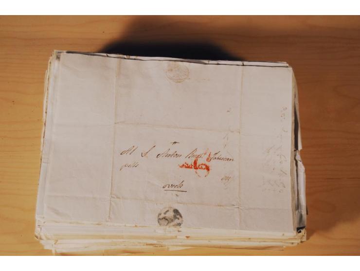 1830/50 (ca.), rd. 300 aktenfrische Vorphilabriefe mit Inhalt, alle mit roten oder schwarzen L2 bzw. DKr. mit diversen Taxste