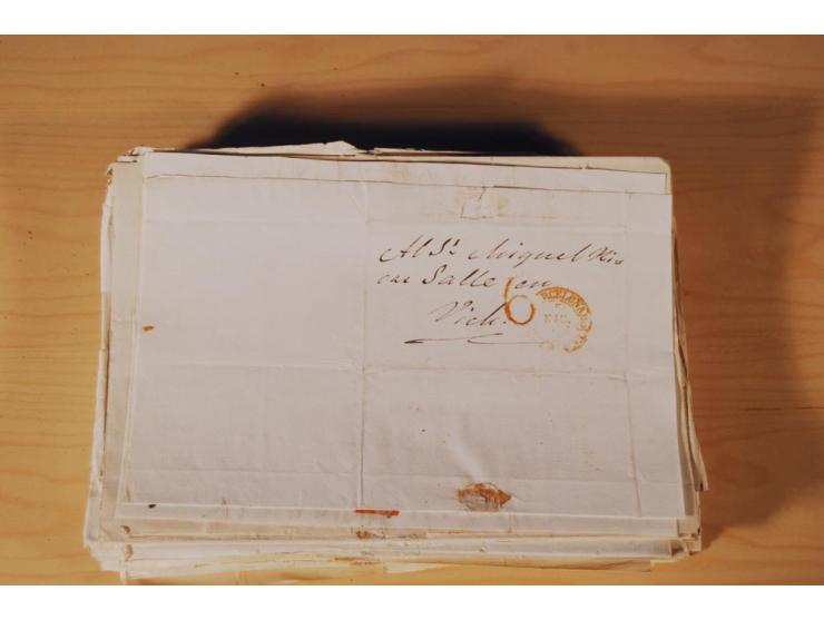 1830/50 (ca.), rd. 300 aktenfrische Vorphilabriefe mit Inhalt, alle mit roten oder schwarzen L2 bzw. DKr. mit diversen Taxste
