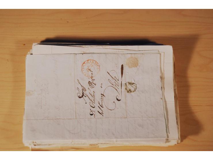 1830/50 (ca.), rd. 300 aktenfrische Vorphilabriefe mit Inhalt, alle mit roten oder schwarzen L2 bzw. DKr. mit diversen Taxste