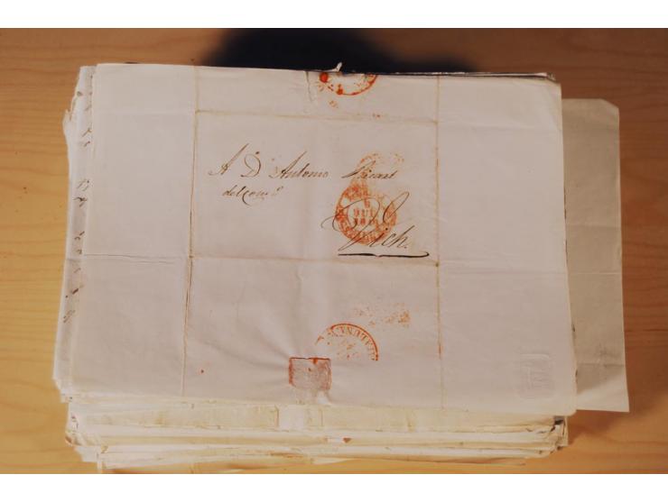 1830/50 (ca.), rd. 300 aktenfrische Vorphilabriefe mit Inhalt, alle mit roten oder schwarzen L2 bzw. DKr. mit diversen Taxste