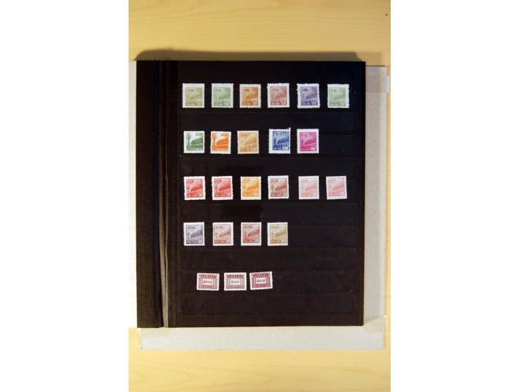 1949/70, vorwiegend gestempelte Sammlung mit besseren, dabei Mi.-Nr. 736-38 und 741-43B im Paar gestempelt, Block 7 postfrisc