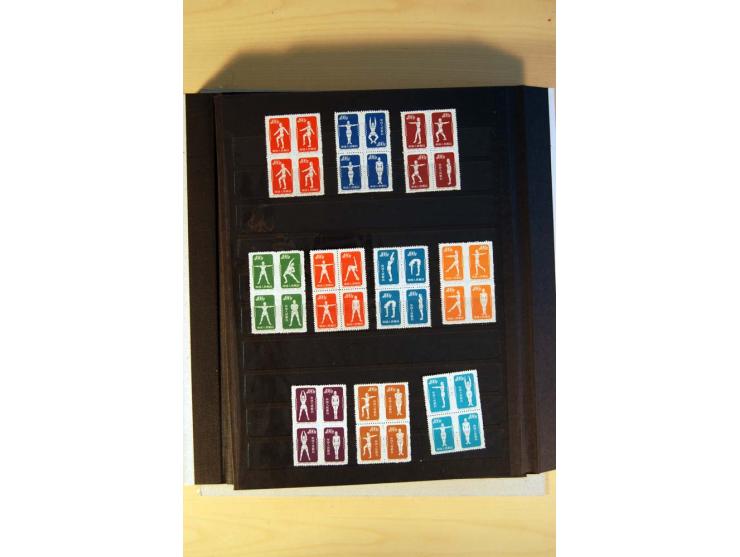 1949/70, vorwiegend gestempelte Sammlung mit besseren, dabei Mi.-Nr. 736-38 und 741-43B im Paar gestempelt, Block 7 postfrisc