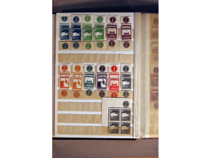 1927/45, postfrisches Lot Paare und 4er-Blocks mit Zwischensteg sowie Ober- und Unterrandstücke mit Platten-Nr., dabei wenige