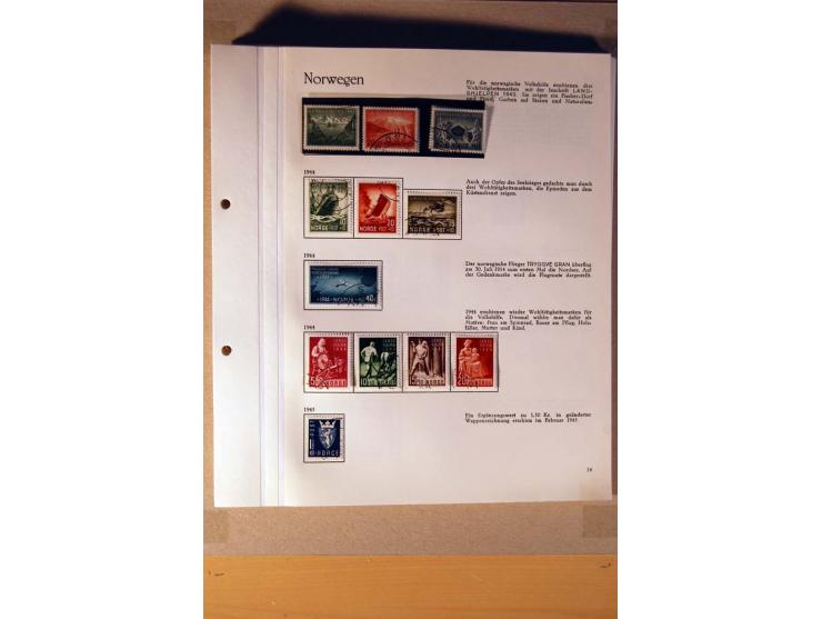 1851/1978, vorwiegend gestempelte Sammlung in "Sprechenden Behrens-Alben", dabei Dänemark Mi.-Nr. 3-6 gestempelt, 10 gestempe