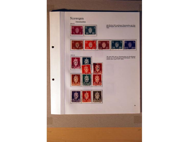 1851/1978, vorwiegend gestempelte Sammlung in "Sprechenden Behrens-Alben", dabei Dänemark Mi.-Nr. 3-6 gestempelt, 10 gestempe