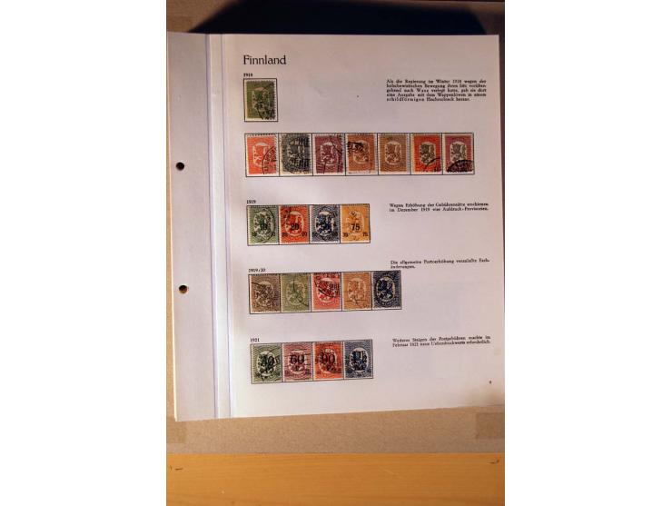 1851/1978, vorwiegend gestempelte Sammlung in "Sprechenden Behrens-Alben", dabei Dänemark Mi.-Nr. 3-6 gestempelt, 10 gestempe