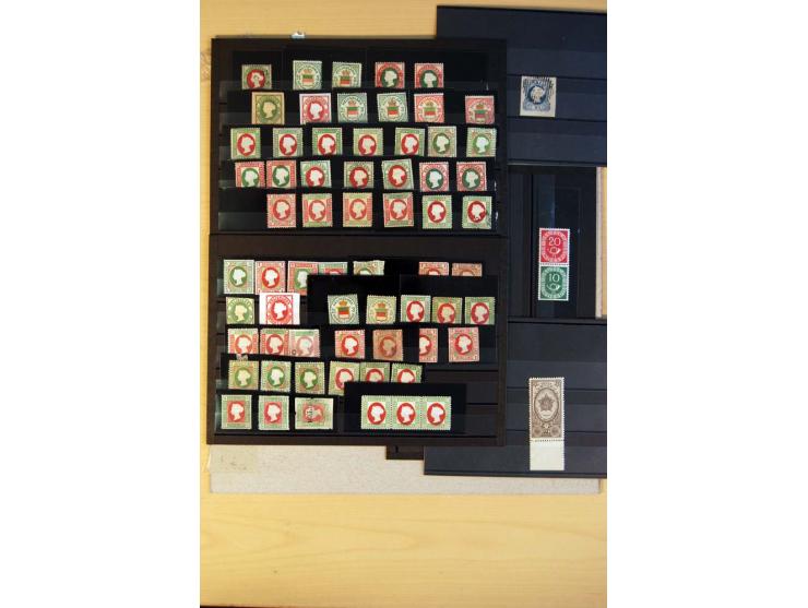 1800/1998 (ca.), postfrischer, ungebrauchter und ungestempelter Posten mit einigen briefen und Karten, dabnei gute Ausgaben, 