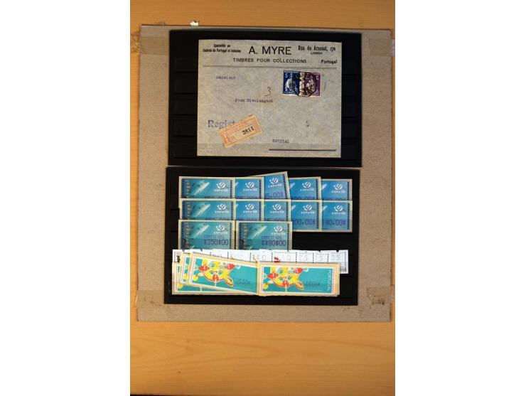 1800/1998 (ca.), postfrischer, ungebrauchter und ungestempelter Posten mit einigen briefen und Karten, dabnei gute Ausgaben, 