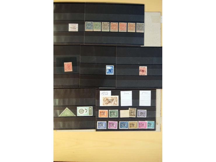 1800/1998 (ca.), postfrischer, ungebrauchter und ungestempelter Posten mit einigen briefen und Karten, dabnei gute Ausgaben, 