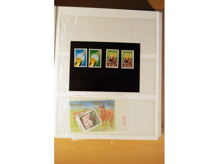 FAUNA UND FLORA: 1900/2003 (ca.), postfrische, ungebrauchte und gestempelte riesige Sammlung mit Schwerpunkt Flora, dabei auc