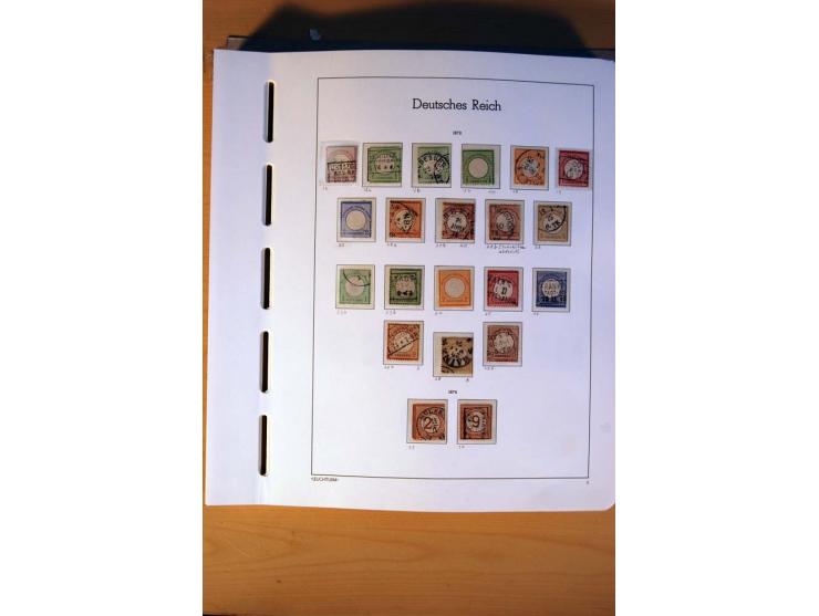 1872/1945, postfrische, ungebrauchte und gestempelte reichhaltige und spezialisierte Sammlung mit u.a. Mi.-Nr. 66 (4), 68-77U
