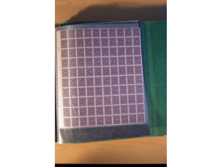 1915/23, Zusammenstellung Infla-Ausgaben in kpl. Bogen mit Farben und anderen Besonderheiten, u.a. Mi.-Nr. 115c(3), d(5), 246