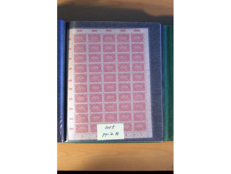 1915/23, Zusammenstellung Infla-Ausgaben in kpl. Bogen mit Farben und anderen Besonderheiten, u.a. Mi.-Nr. 115c(3), d(5), 246