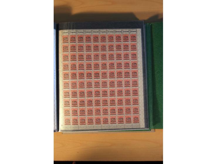 1915/23, Zusammenstellung Infla-Ausgaben in kpl. Bogen mit Farben und anderen Besonderheiten, u.a. Mi.-Nr. 115c(3), d(5), 246