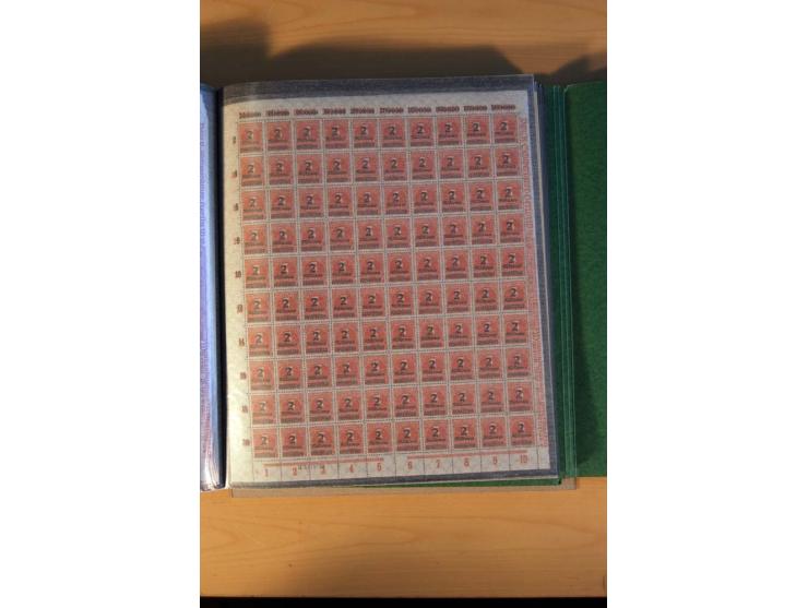 1915/23, Zusammenstellung Infla-Ausgaben in kpl. Bogen mit Farben und anderen Besonderheiten, u.a. Mi.-Nr. 115c(3), d(5), 246