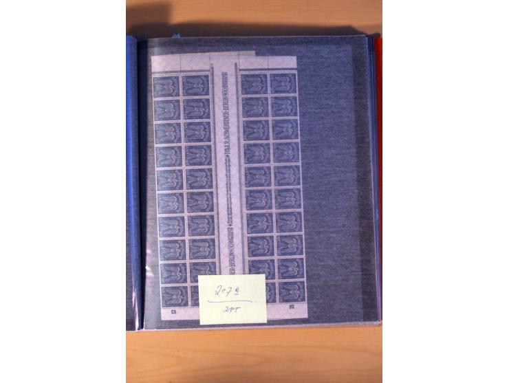 1915/23, 26 kpl. Bogen (16 verschiedene) und 3 Bogenteile ex Mi.-Nr. 102x-319bW sowie D77b, alles bessere Farben, postfrisch,